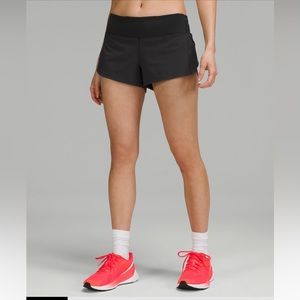 Lululemon speed up shorts!! Size 4